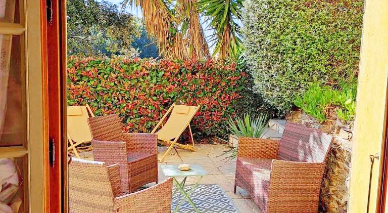 Rental apartment with pool — photo 4