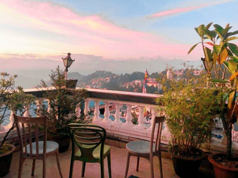 Ngawang homestay