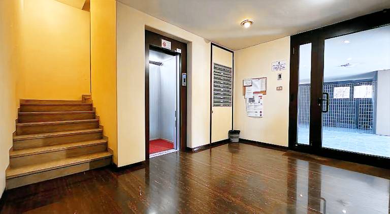 Lovely apartment with patio | Pet-friendly — photo 5