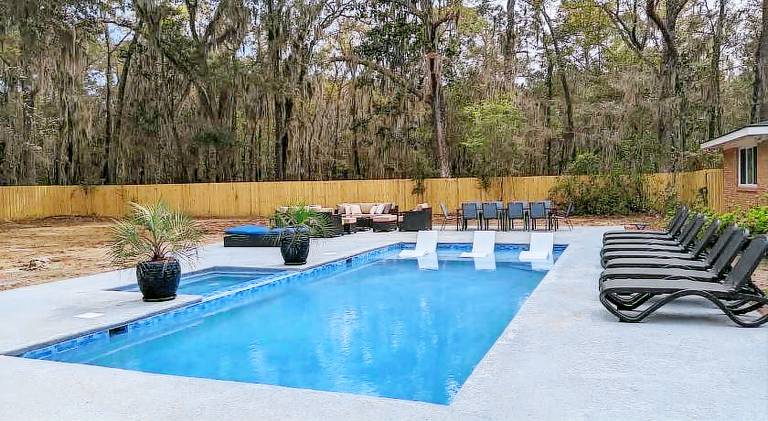 Vacation home with pool | Perfect for remote work in Savannah, GA