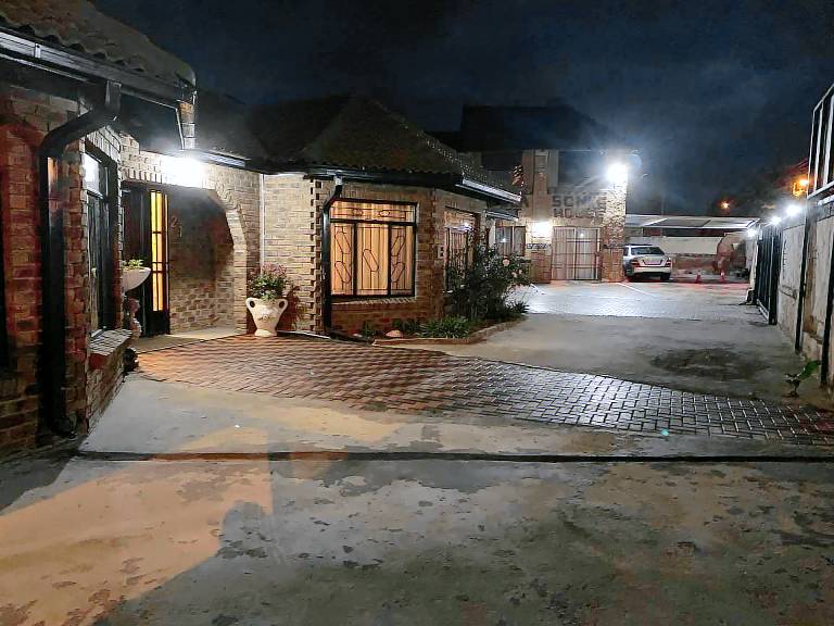 Sikhula Sonke Guest House in Pretoria