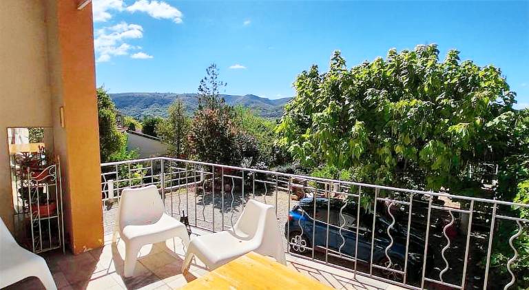 House with 2 rooms for 6 persons — photo 3