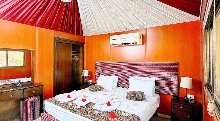 Rum Oasis Luxury Camp in Aqaba
