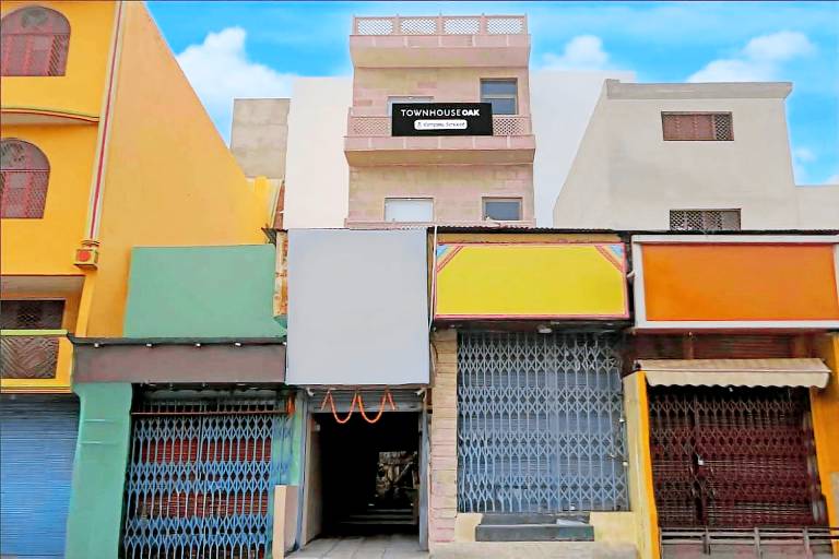 Townhouse Oak Kaal Bhairav Temple