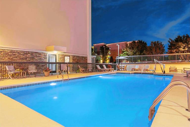 Hampton Inn Charlottesville — photo 3