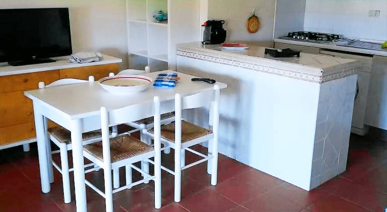 House with 2 rooms for 4 persons — photo 4