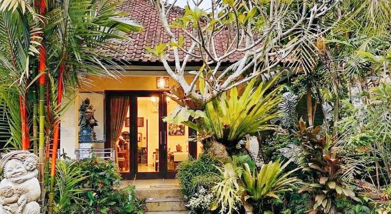 Putu's Paradise Guesthouse in Ubud