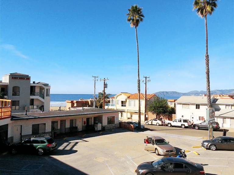 Motel 6 Pismo Beach, CA - Pacific Ocean in Pismo Beach, CA