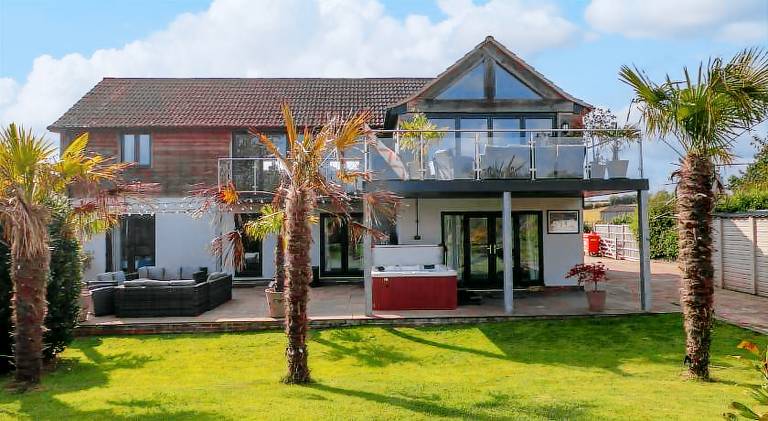145 m&sup2; Ferienhaus