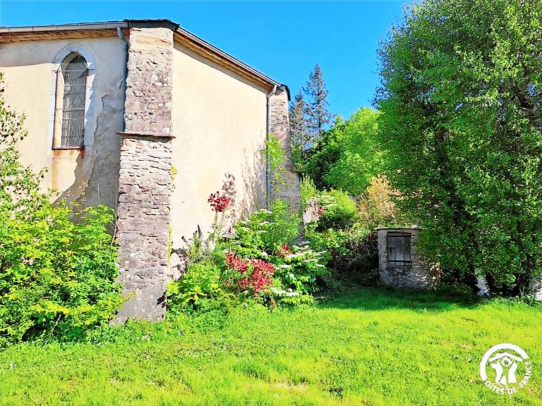 Gite with garden — photo 4