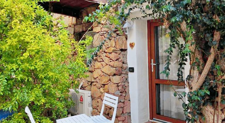 Pleasant holiday apartment with pool | Pets allowed — photo 3