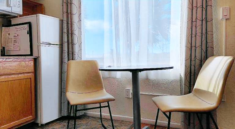 Rocket Inn — photo 4