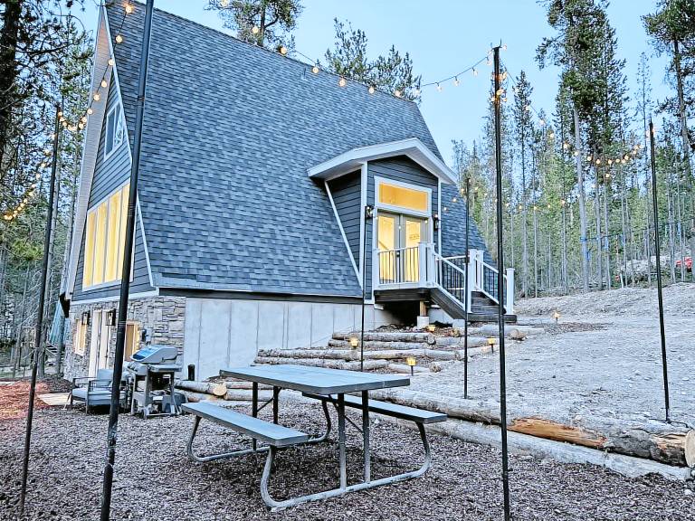 Cabin  Island Park