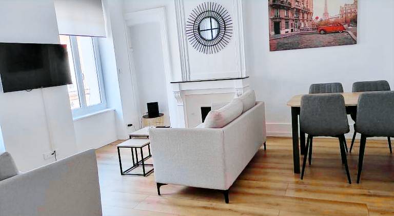 Rental apartment with terrace — photo 4