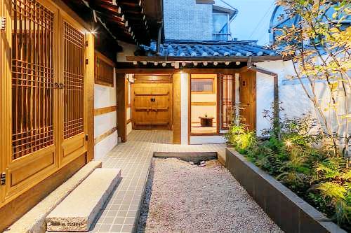 Villa Jongno District