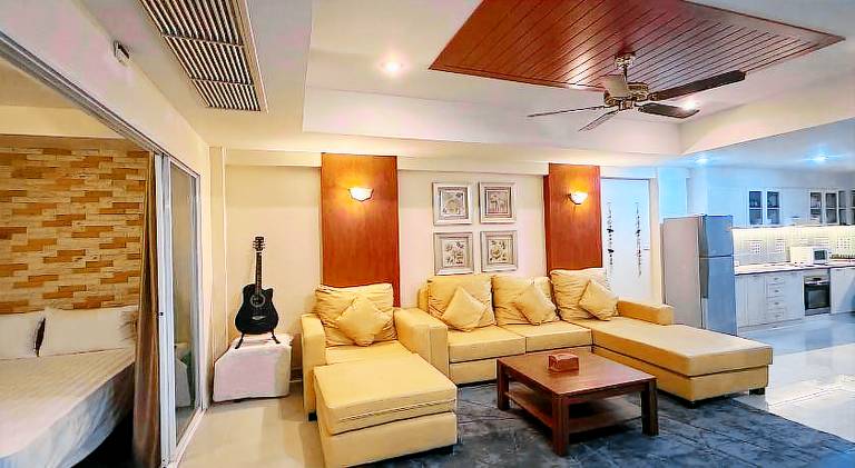 Beautiful apartment with pool | Pets are welcome in Patong