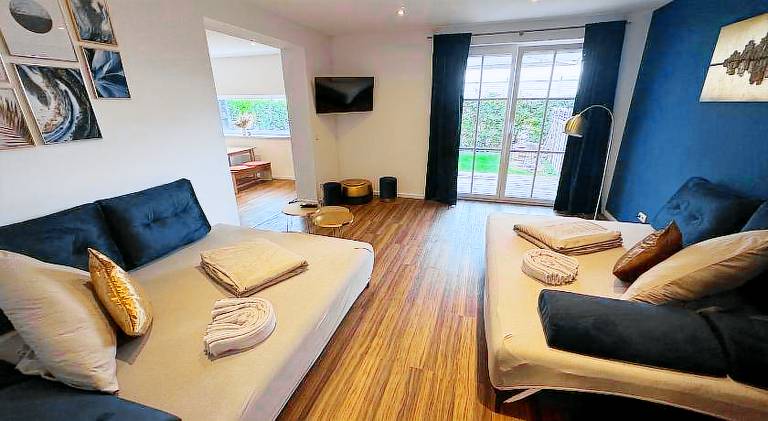 Wonderful apartment with yard | Pet-friendly — photo 2