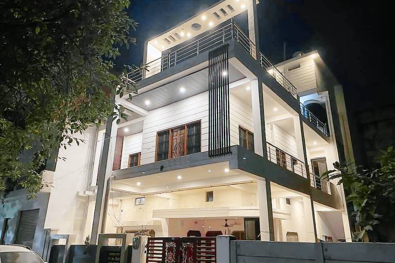 Akash Ganga Homestay Varanasi