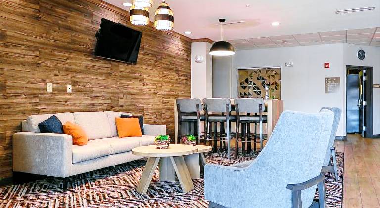 Candlewood Suites Champaign Urbana Univ Area Hotel By IHG — photo 2