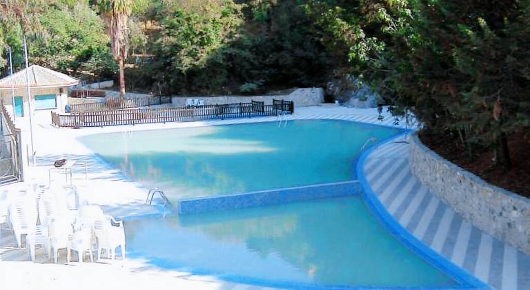 Ample vacation home | Pet-friendly — photo 2