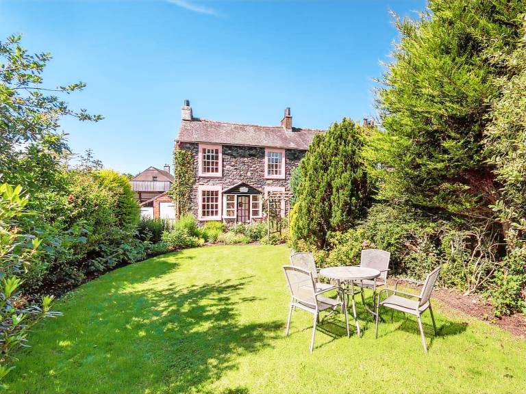 2 Bed in Keswick oc sz415