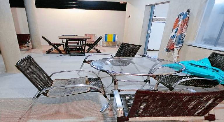 Vacation home with garden, barbeque & private pool — photo 4