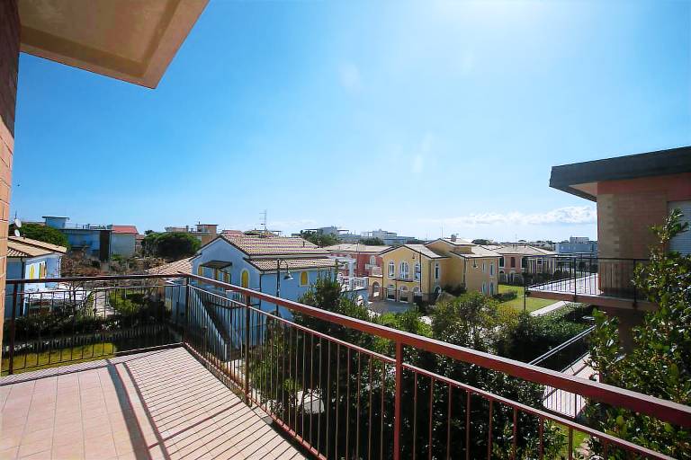 Children-friendly lovely holiday apartment with patio | City view | Beach nearby | Dogs allowed — photo 3