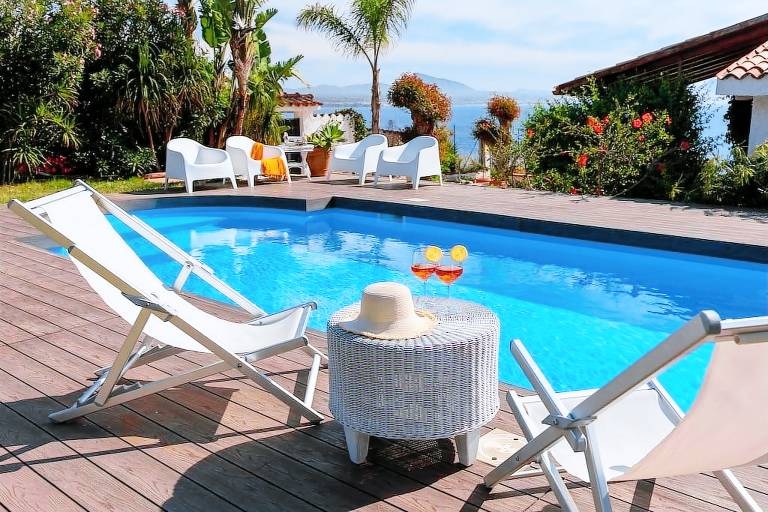 Villa  Terrasini