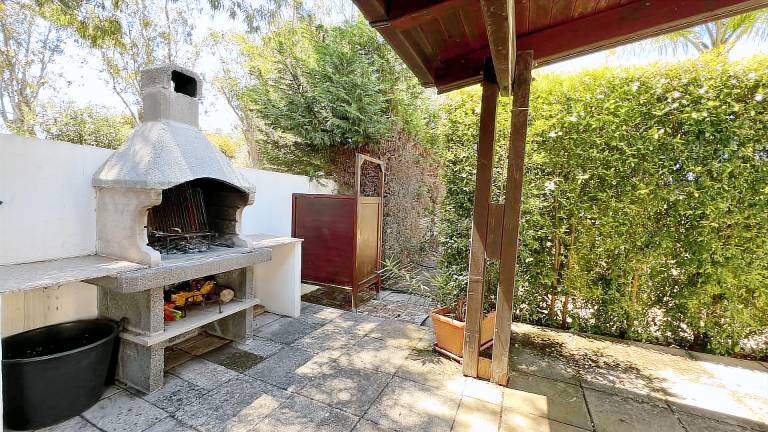 Villa with terrace & grill | Nature view — photo 2