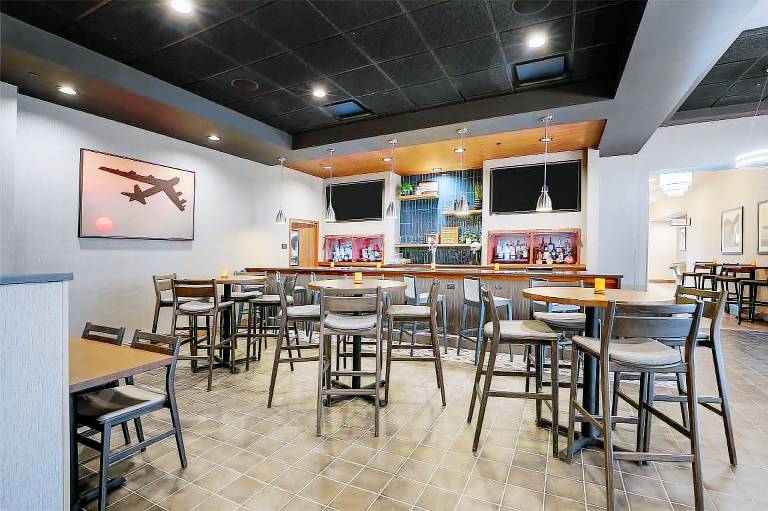 Drury Inn & Suites Dayton North — photo 4