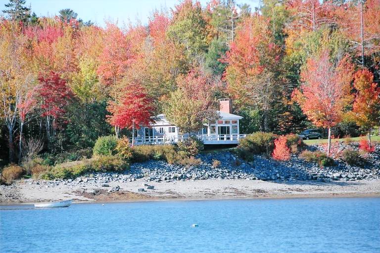Cabin Hancock Point
