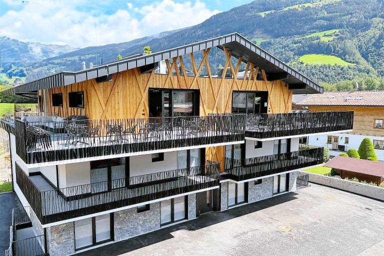 Ferienhaus mit Hund in Gemeinde Aschau im Zillertal f&uuml;r max. 20 Personen