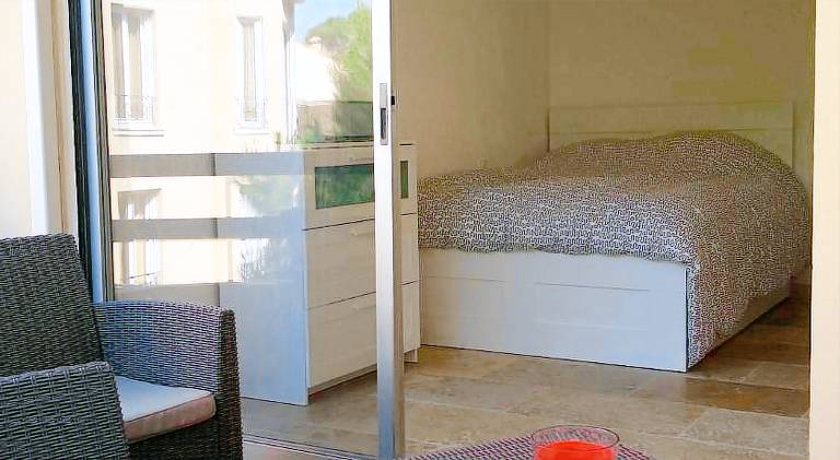 Apartment with 2 rooms for 5 persons — photo 2