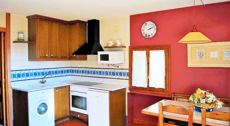 House with 3 rooms for 6 persons — photo 3