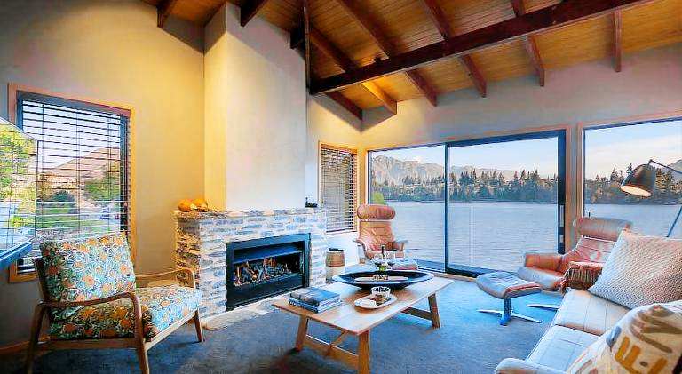 190 m&sup2; Ferienhaus