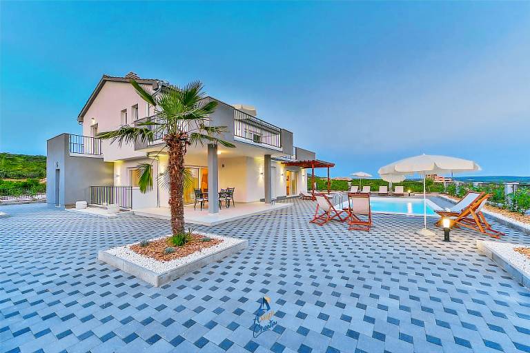 Villa Debeljak