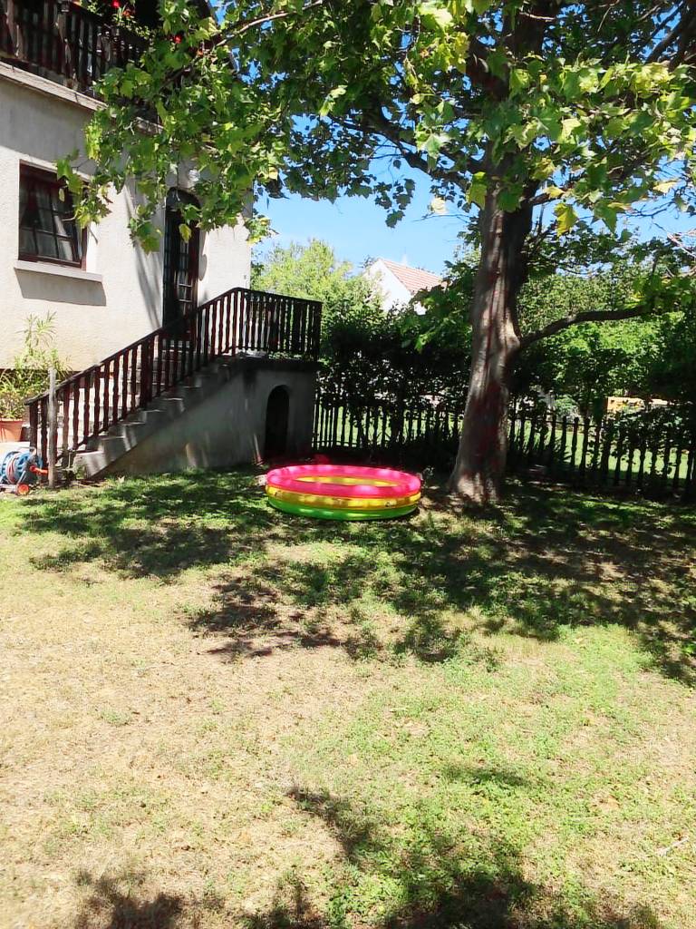 Rental apartment with barbeque & garden — photo 2