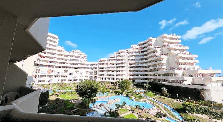 Apartment with private pool, yard & terrace — photo 4