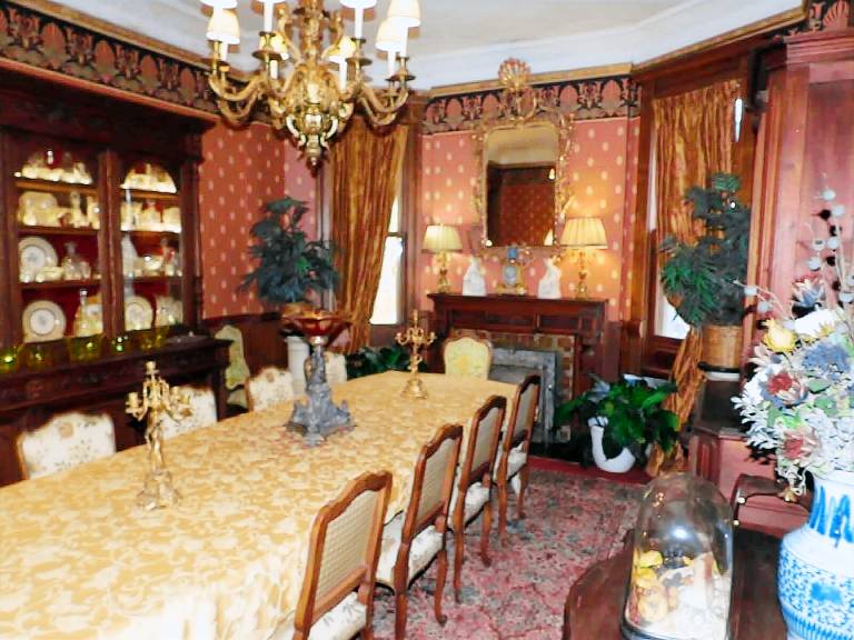 Johnstone Mansion — photo 3