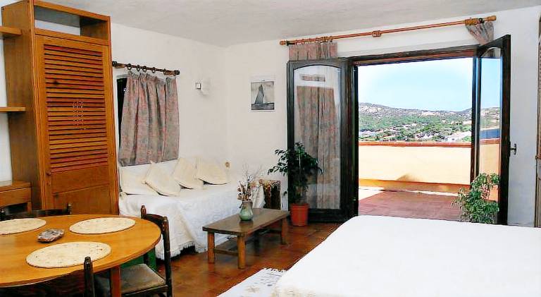 Serviced apartment with terrace & garden | Close to the beach | Pets allowed — photo 2