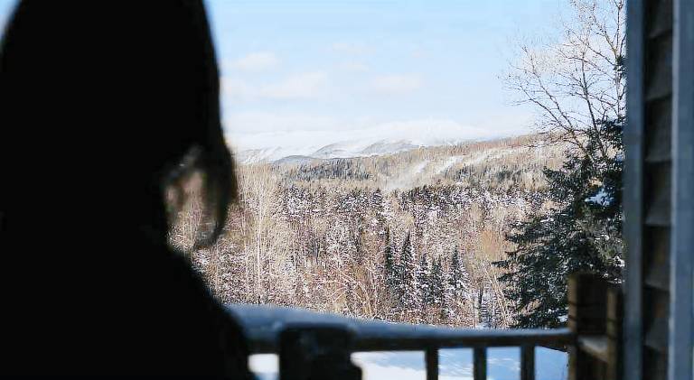 Apartment with pool in Mont-Tremblant, QC