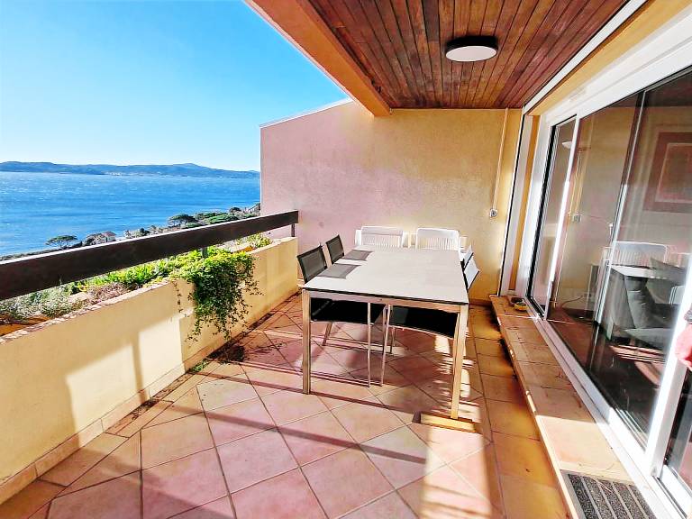 Rental apartment with pool — photo 3