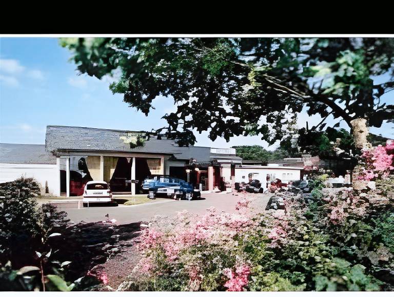 Brit Hotel Nantes Vigneux - L'Atlantel in Nantes