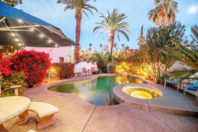 Accommodation  Enchanted Hills