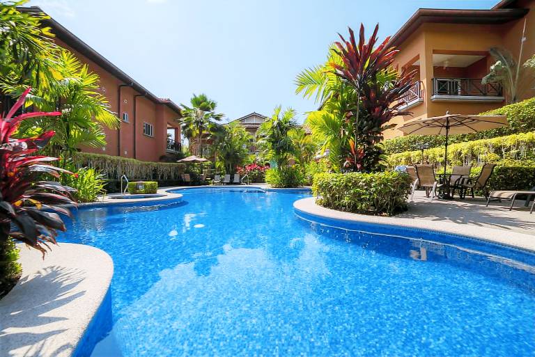Condo  Los Sueños