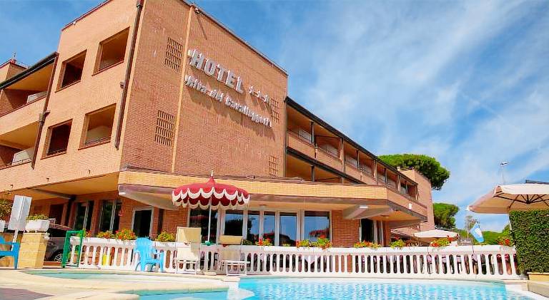 Hotel Riva dei Cavalleggeri in Bibbona