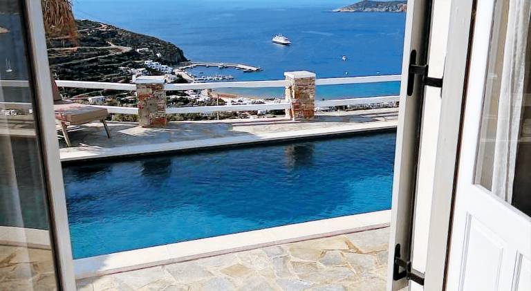 Villa with barbeque, garden & private pool | Perfect for remote work | Pets allowed — photo 4