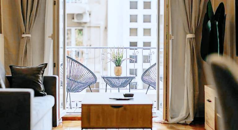 Beautiful apartment with terrace | Next to Hagia Sophia | Good for workation | Pets allowed — photo 3