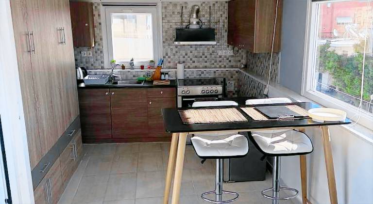 Lovely apartment with yard & terrace | Suitable for remote work | Pets allowed — photo 2
