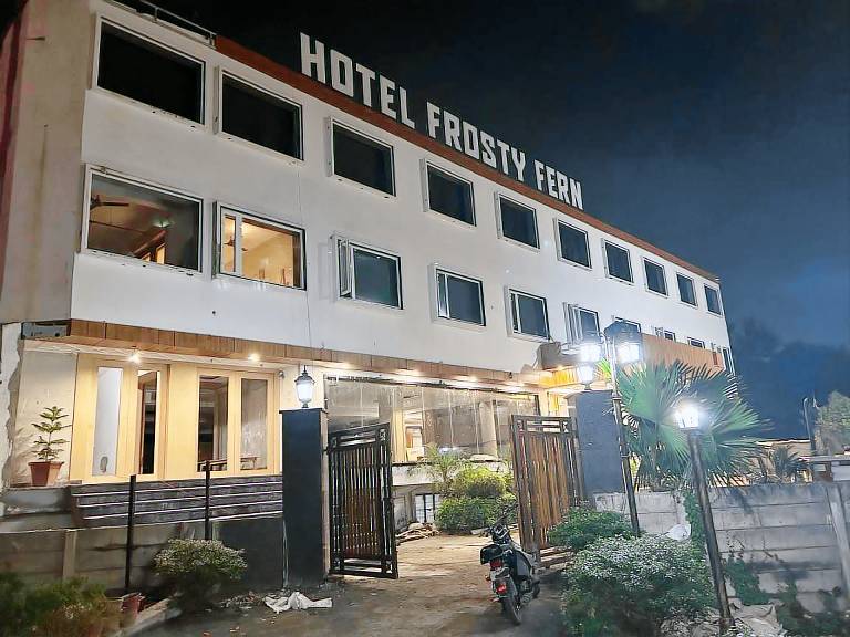 Frosty Fern Hotel & Resort